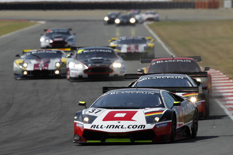 Lamborghini Murcielago 670 R-SV Race Scene Picture